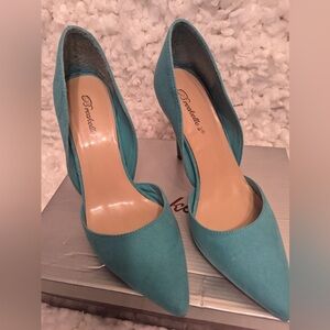 D’Orsay suede pointy toe pumps in Aqua color